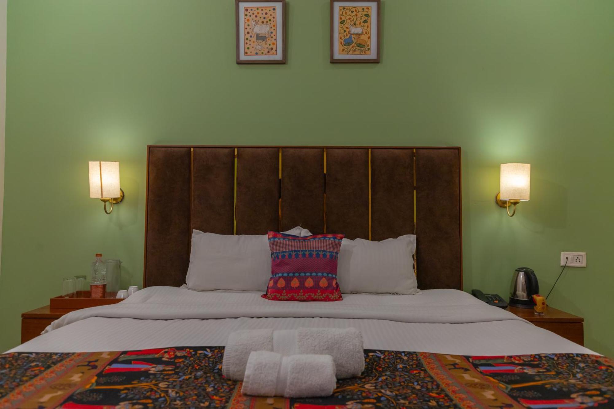 Hotel Sethi Legacy Haridwār Eksteriør bilde